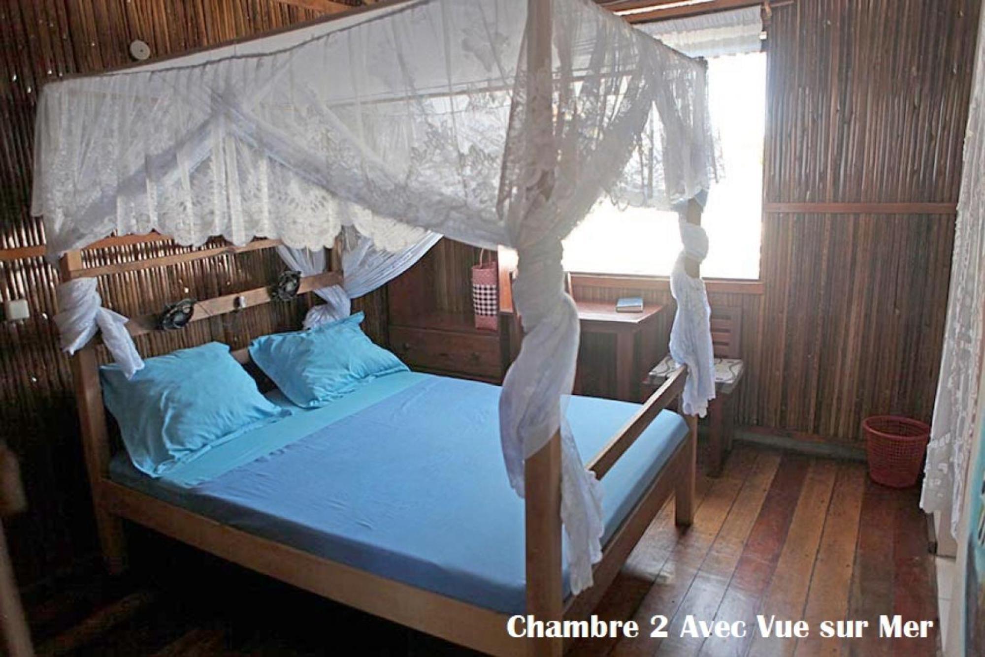 Hotel Chez Yolande Ampangorinana Exterior foto